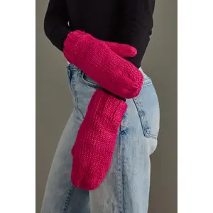 Festive Times Mittens - Magenta