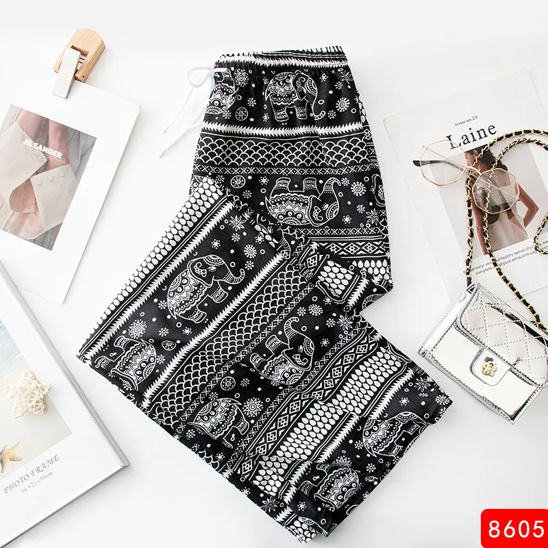 8605 cropped pants