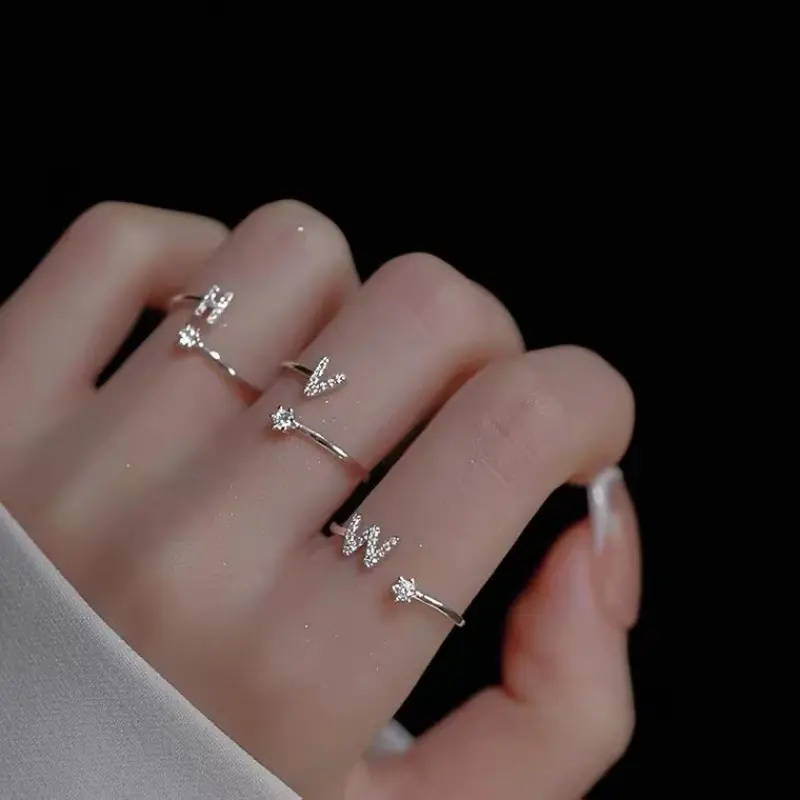 D letter ring