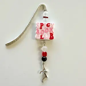 Spicy reader bat wing metal hook bookmark
