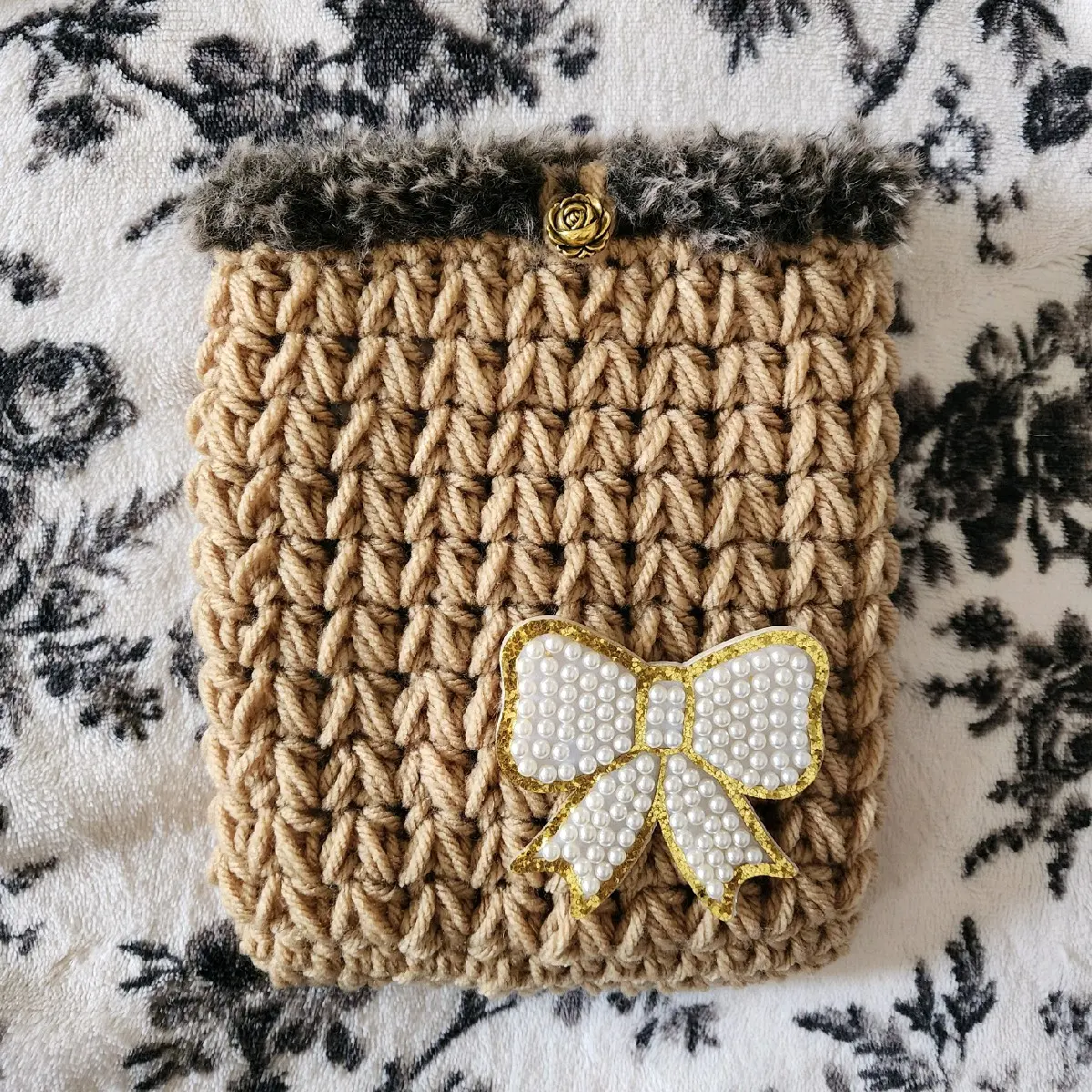 Handmade Crochet Kindle Cover, Kindle Paperwhite Sleeve, E Reader Cover