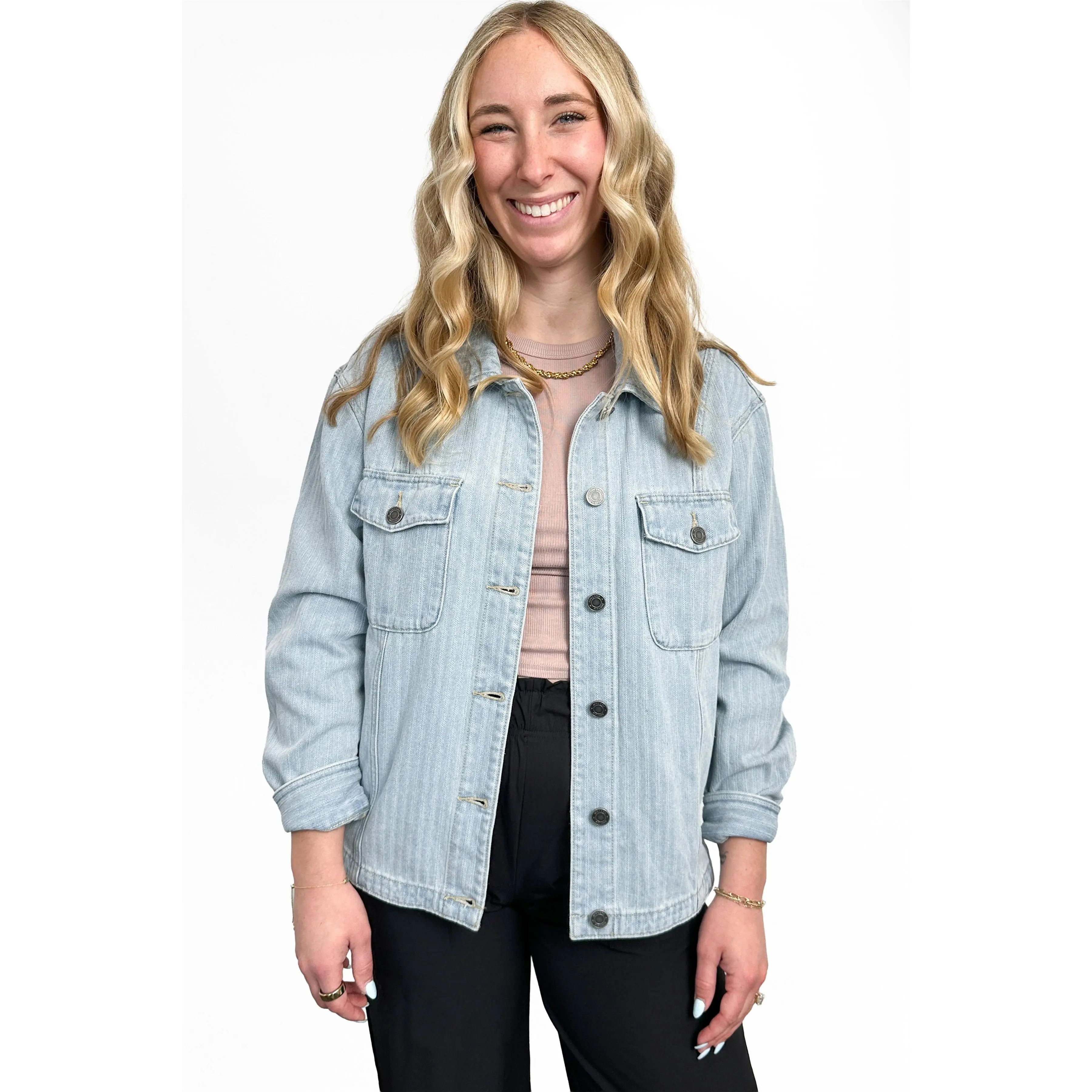 Women's Light Wash Oversized Denim Shacket Jacket - Long Sleeve, 3XL 22-24, School-Ready, Comfortable Fabric, Pockets, Soft Drape, Button-Front, Casual Top for Leggings or Dress Pairing