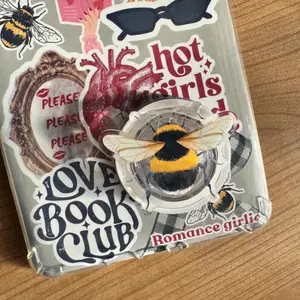Bee Kindle MagSafe Grip, Bookish Magnetic Phone Accessory, Cute Phone Grip, Book Lover sticky Compact Holder Stand pop socket Detachable Magnetic
