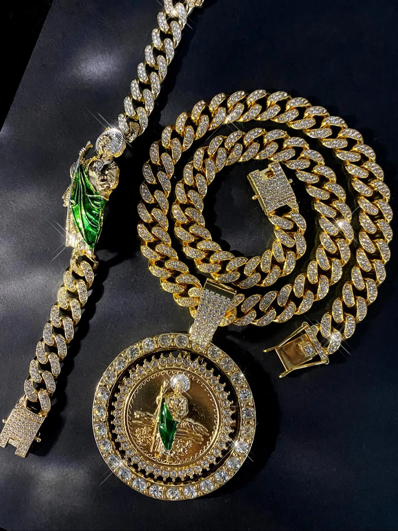 Rhinestone Decorated Saint Jude Rotatable Pendant Necklace & Charm Bracelet Chain Set, Fashion Jewelry for Party, Daily Decor, Trendy All-match & Exquisite Jewelry for Birthday Gift, Costume Jewelry Set, Fashionable Jewelry Set, Necklaces Set