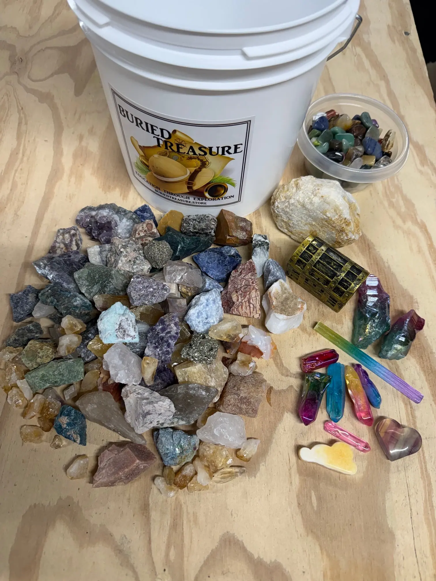 RAINBOW GEMSTONE MINING BUCKET - HALF GALLON OR GALLON