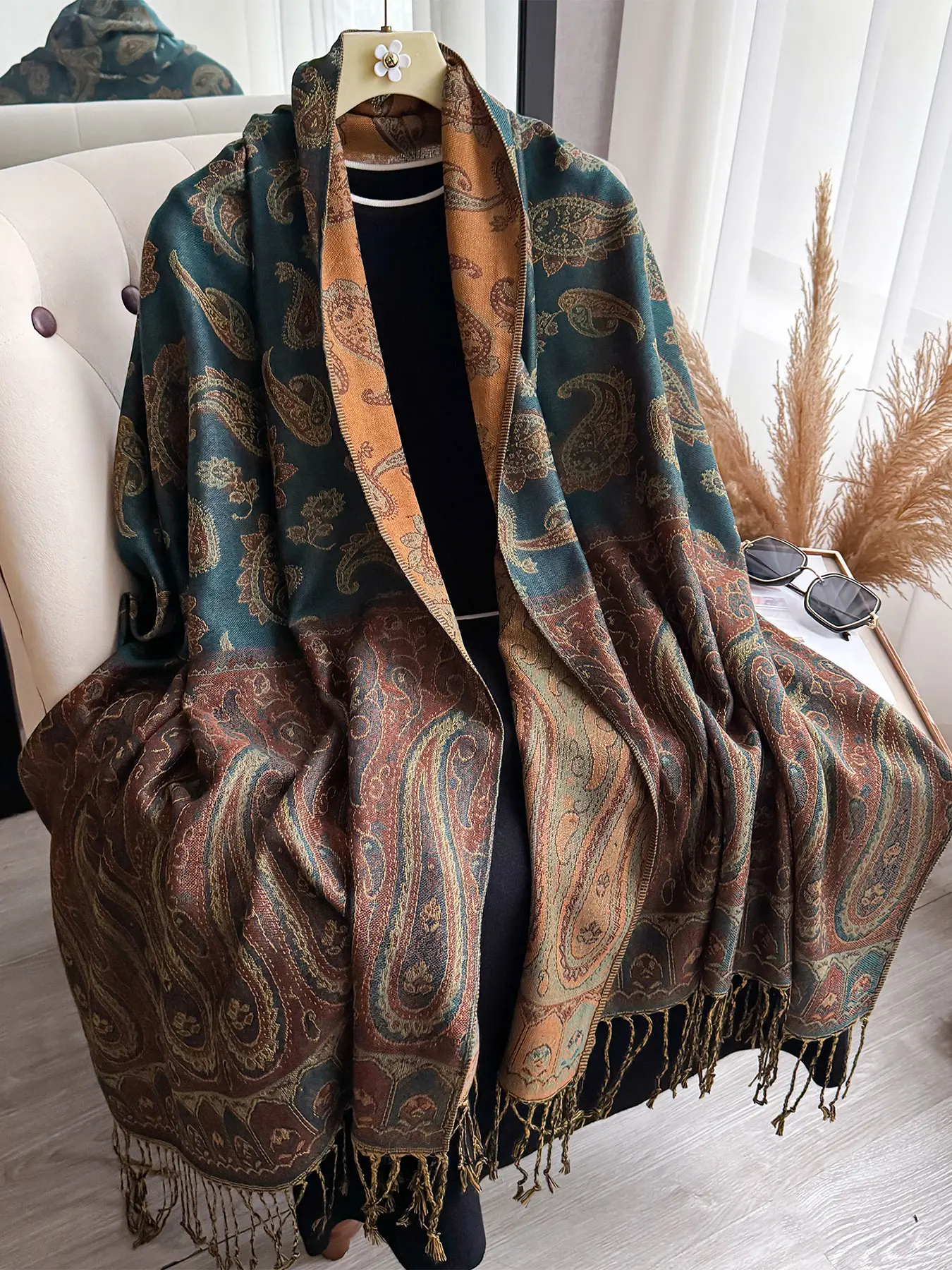 Bohemian Style Paisley Scarf, Fitted Design Shawl, Beautiful Pashmina Wrap, Long Printed Scarf for All Seasons