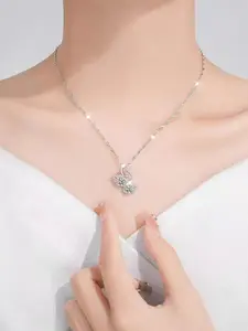 Swan Necklace, Luxurious Small Batch Swan Pendant, Women's Choker Chain, Perfect Gift for Girlfriend, Includes Box