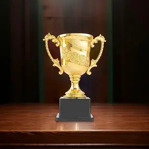 1 Gold Trophy - High Refractive Index Polymer Sports Award, Suitable for Competitions, Outdoor Activities, Living Room Decoration, and Holiday Party Prizes (Valentine's Day, Thanksgiving, Christmas, Halloween, Teacher's Day)