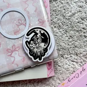 Gothic Sleep Token Phone Grip – Dripping Logo Design, Dark Red & Black Metal Music Fan Accessory