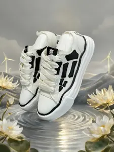 2026 New Canvas Shoes for Men, Low Top Thick Sole Height Increase, Casual Versatile Unique Board Shoes, Dissolving Shoes