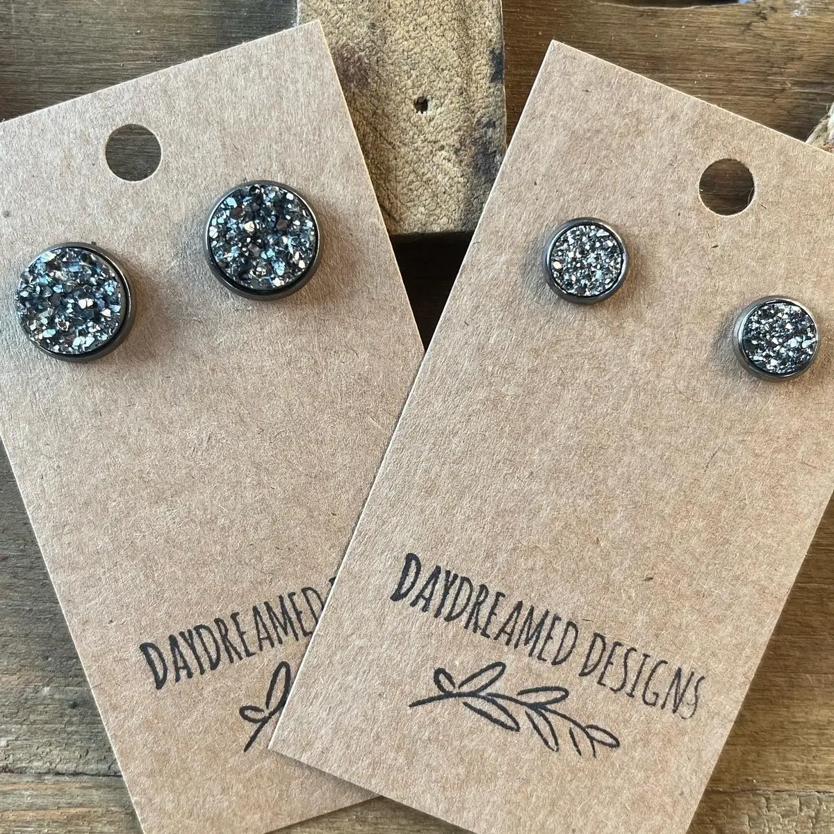 8mm or 12mm Gunmetal Acrylic Druzy Studs