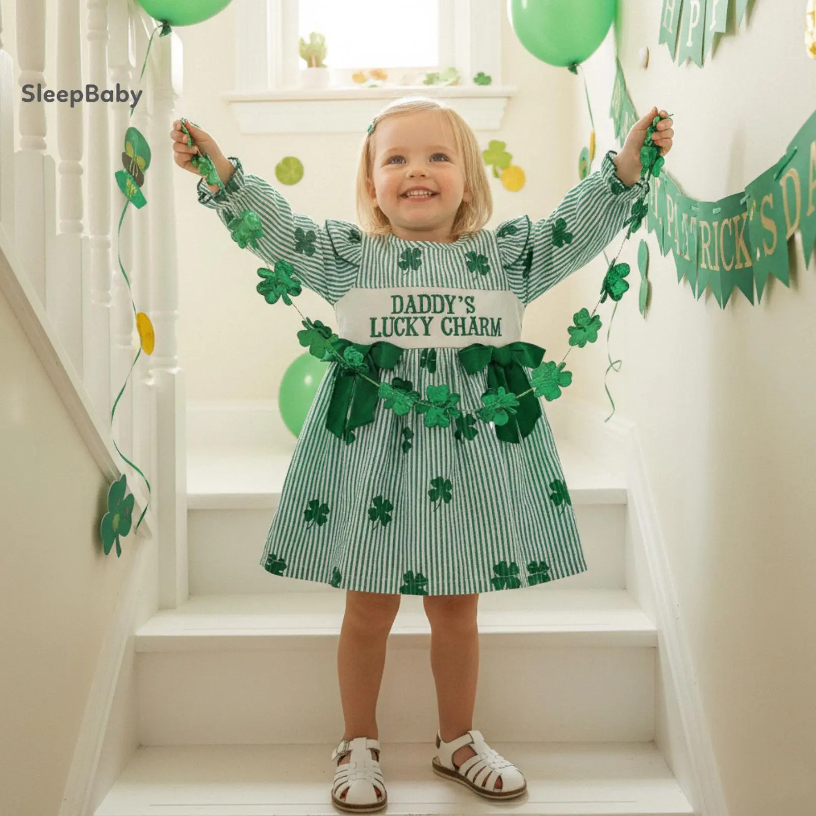 green holiday dress toddler girl Luli & Me Girls Luxe Velvet Holiday Dress - Lace Collar - Ribbon Sash main image 0
