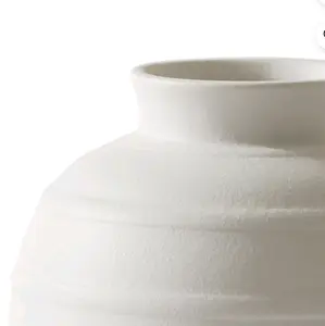 Better Homes & Gardens White 8-Inch Textured Ribbed Ceramic Vase