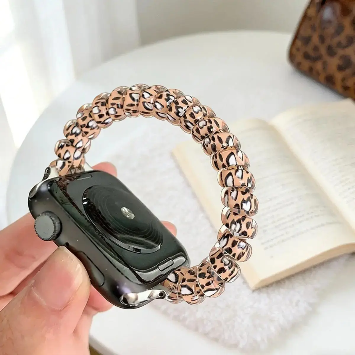 Leopard Print Phone Cord Coil Watch Band, Stretchy No‑Buckle Elastic Replacement Wrist Strap, Trendy Beaded Scrunchie Wristband, Chic Accessory Compatible with Apple Watch, For Daily Outfit, Casual Styling & Back To School (Apple Watch NOT INCLUDED)