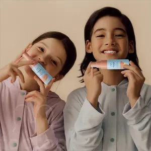 tootoo Oral Spray Xylitol & Probiotic Fluoride Free Toddler Toothpaste Helper Natural Cavity Defense & Fresh Breath Grape Flavor 20ml