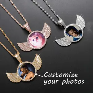 Customized Personalized Colorful Photo, Hip-hop Memory Angel Wings Round Pendant Necklace, Printed Picture Jewelry Necklace, The Best Gift For Friends, A Commemorative Gift For Family, Valentine's Day Gift