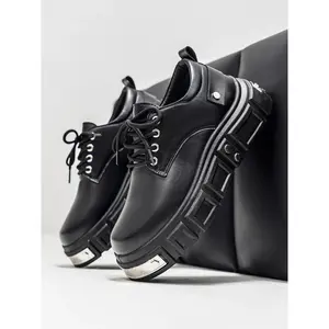 Men’s Rivet Thick-Soled Leather Shoes, Punk Style, Metal Stud Decoration, Lace-Up Design, Non-Slip Outsole, Suitable for All Seasons