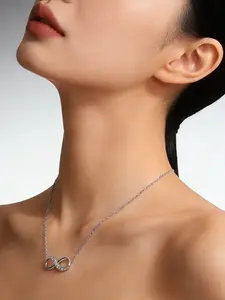 A fashionable and romantic infinite symbol diamond necklace, Dainty Pendant, Diamond Cut Chain, suitable for daily wear, vacation and dating occasions, and also a surprising and exquisite small gift