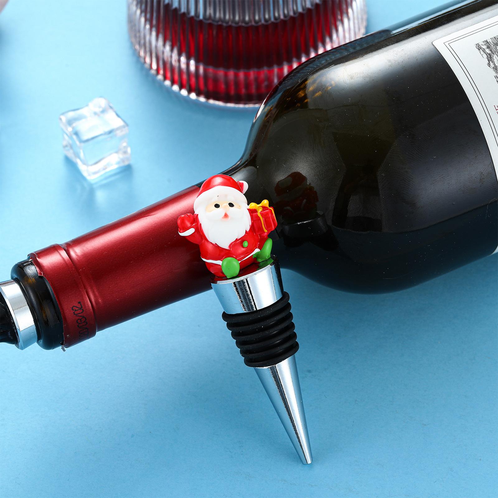 Classic Christmas Wreath Wine Stopper, Leak-Proof Seal for Wine & Champagne, Holiday Party Supply & Home Bar Decor