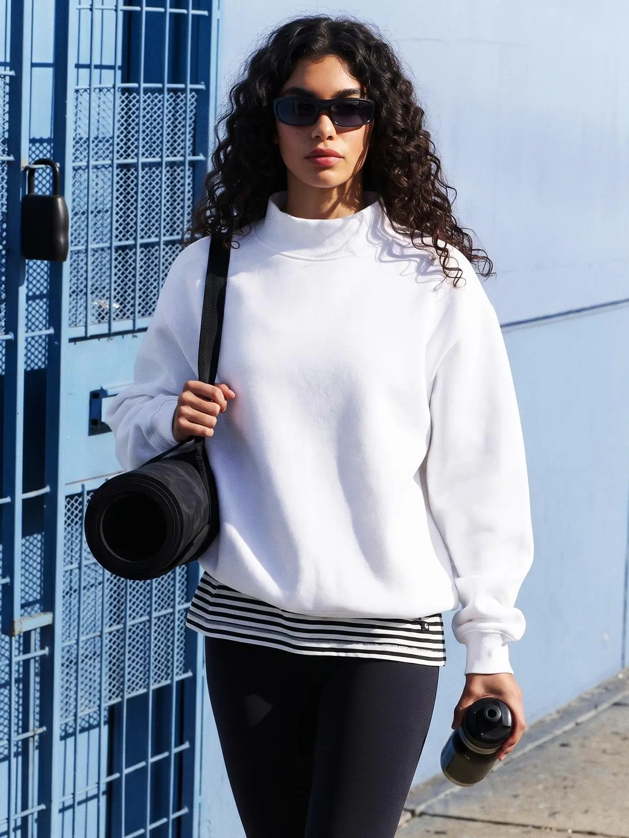 Wyeysyt Women's Mock Neck Sweatshirt Oversized Fall Outfits Fleece Lined Turtleneck Pullover Long Sleeve Casual Top Loose Fit