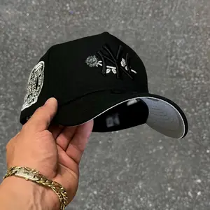 New Era New York Yankees Black 9FORTY Baseball Cap, White NY Logo Embroidery, Vintage Side Patch, Structured Panels, Streetwear Hat, Gorra de béisbol para hombres, Adjustable Fit