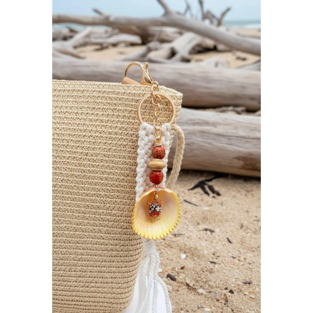 Turtle Cove Handmade Craft Boho Chic Coastal Macrame Keychain, Prickly Cockle Shell with Scalloped Edge, Sea Turtle Charm for Everyday Use, Boho Chic Aesthetic, Unisex Wear, Beaded Turtle Keychains