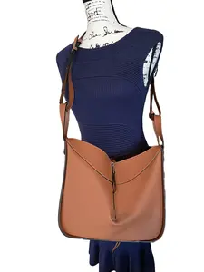 Pre-owned Loewe Leather Shoulder Bags Hammock Shoulder Bag