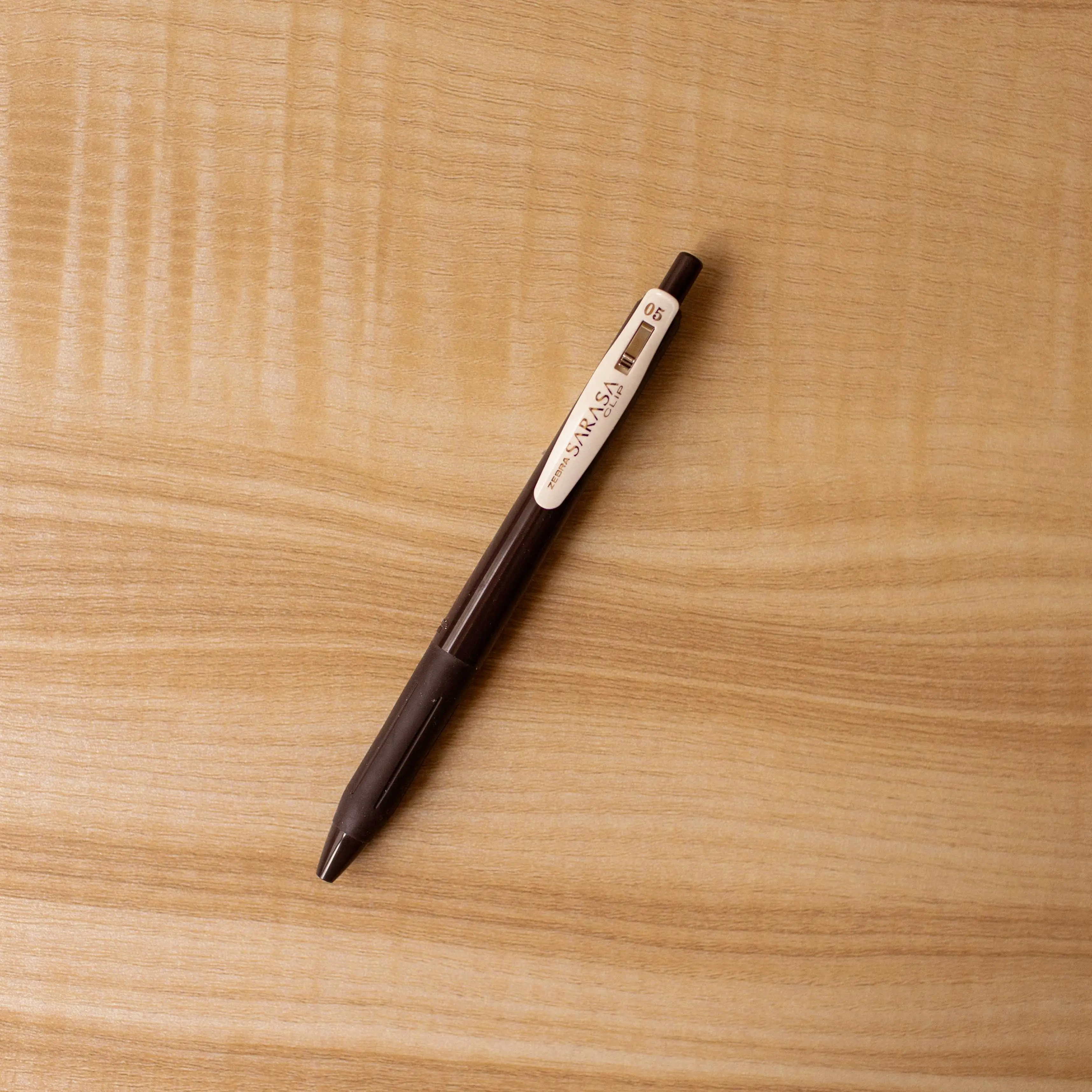 Zebra Sarasa Vintage Gel Pen in Brown Grey (0.5mm)