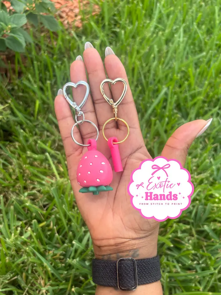 Strawberry Topper Holder Keychain | Strawberry Straw Charm Keychain | Heart Keychain for Strawberry Topper | Cute Coffee