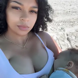 MOMANDA Natrelax Maternity Nursing Tank Tops with Built in Bra Sleeveless Casual Pregnancy Tee V Neck Workout Shirt Postpartum Outfit