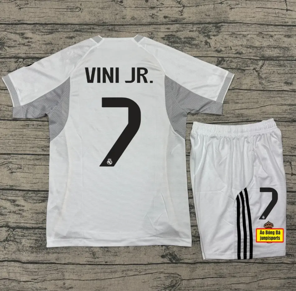Men's Soccer Shirt #7 Vini 25/26 Fan Shirt - Version Game Day Match Fit Premium Soccer Jersey