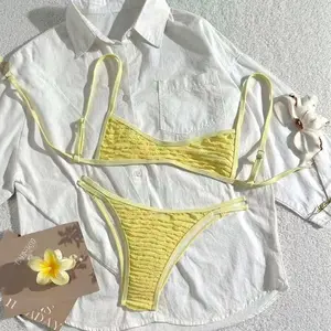 Two-piece women's solid color pleated bikini set, casual and fashionable vacation beach swimwear set, women's summer clothing