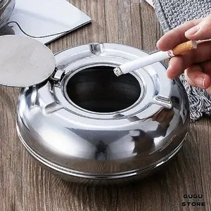 Ashtray, detachable cigarette tray holder with lid, used for home bedroom office desktop decoration