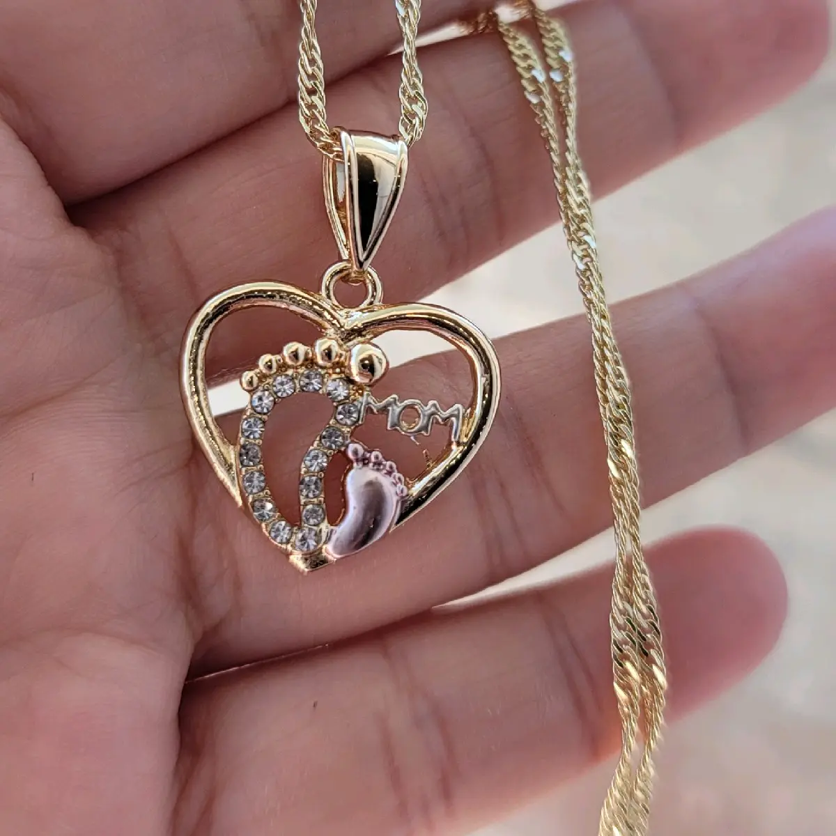 Piesito necklace