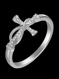 Simple Fashion Moebius Ring, Unique Personalized Design, Stylish Finger Accessory, Trendy Jewelry for Everyday Wear