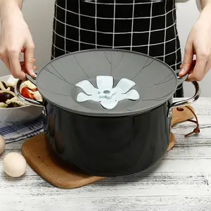 Multi-Functional Cooking Tool, Food Grade Silicone Microwave Splatter Cover, Detachable & Easy Clean Lid for Boiling Protection