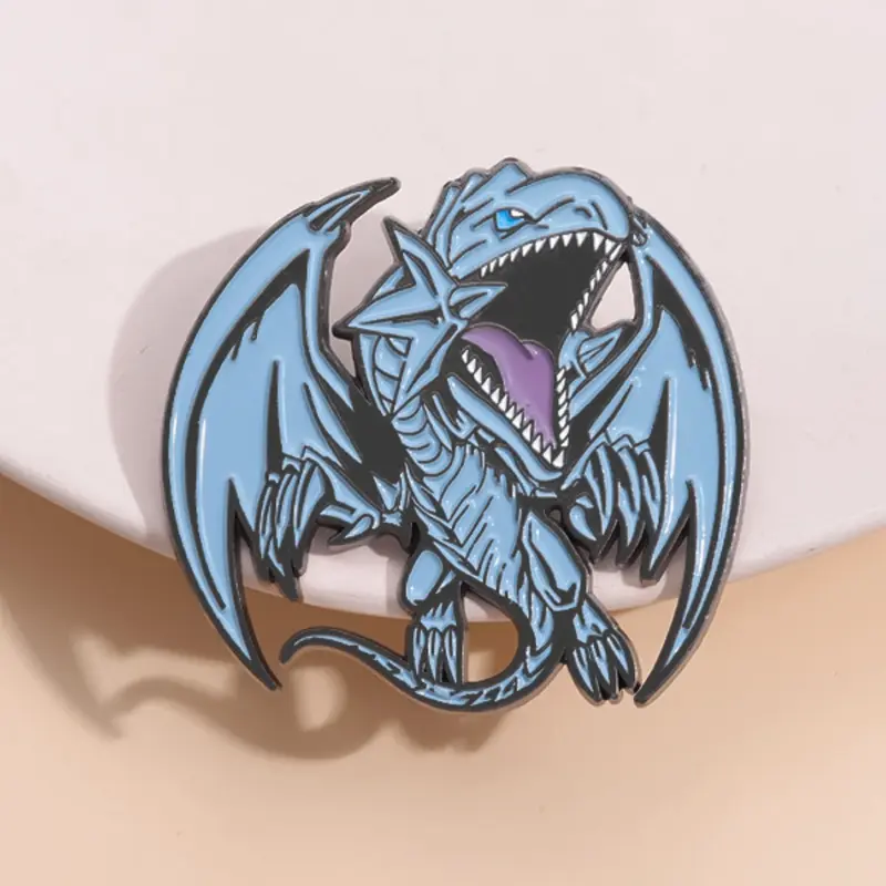 Blue-Eyed Dragon Badge Zinc Alloy Fantasy Cartoon Pin, Durable Metal Pins, Fashion Lapel Pin, Alloy Brooch Pin Clip, Clothing Decoration, Retro Vintage 90s Anime Collectible Gift for Friends