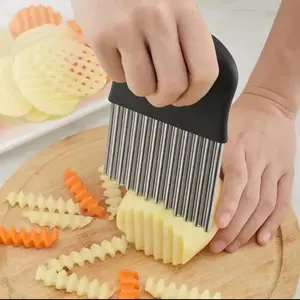 Stainless Steel Potato Chip Slicer Dough Vegetable Fruit Crinkle Wavy Kitchen Knife Cutter Chopper French Fry Maker Tools Gadget (Black)