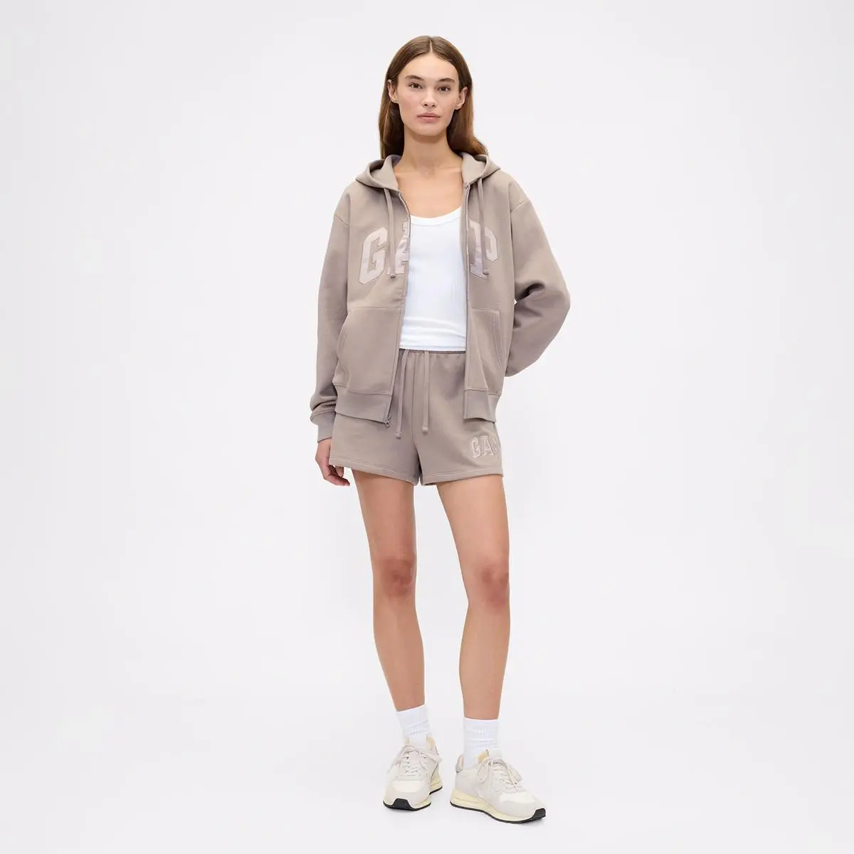 Gap Women's Comfy Cotton Front Logo Zip-Up Hoodie, Fleece Sweatshirt with Pocket