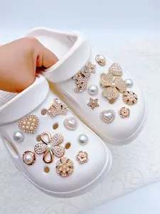 20pcs Luxury Pearl Shoe Buckles, Sparkling Shoe Charms, Detachable DIY Princess Style, Rhinestone Crown Heart Design, Perfect for Sandals & Party Gifts