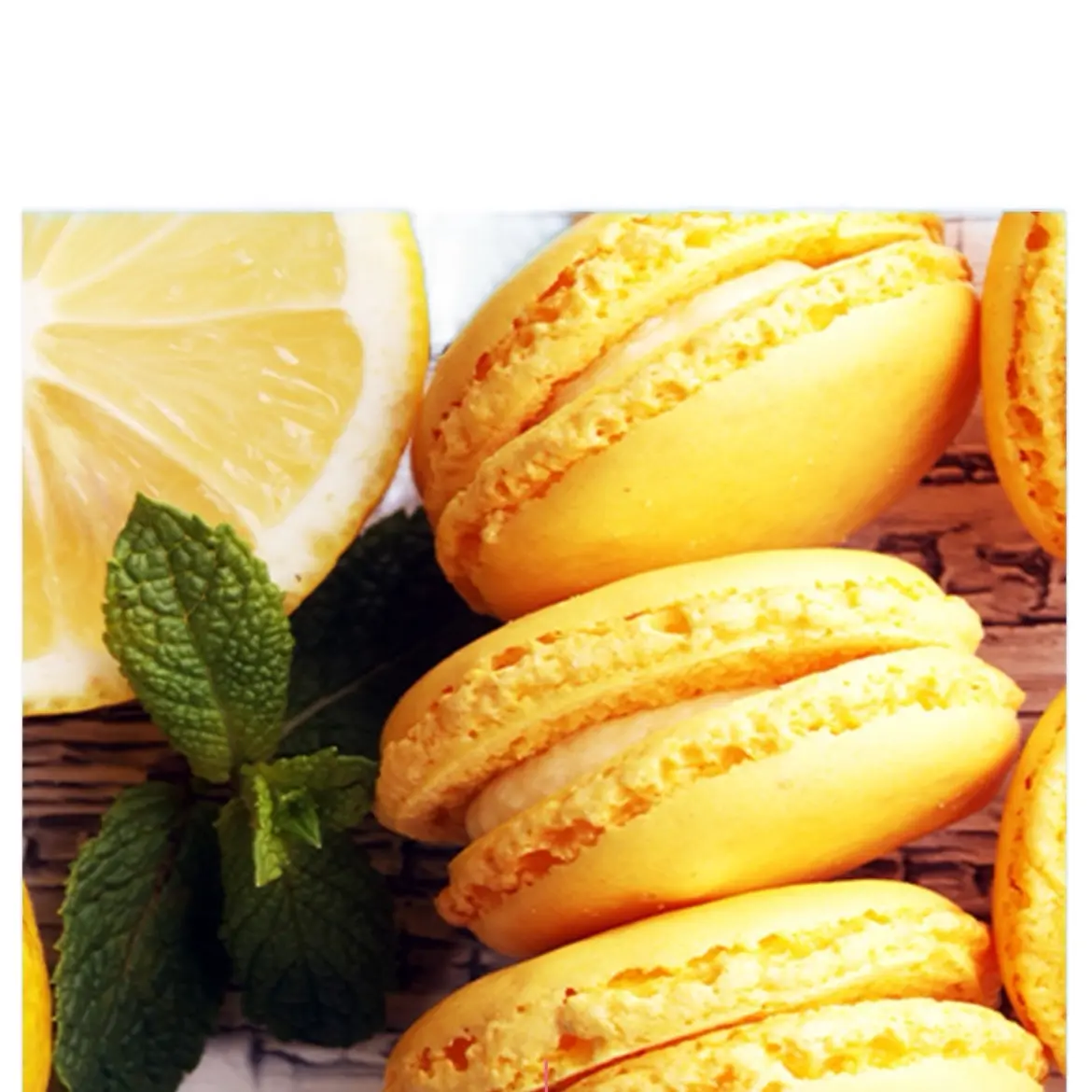 Lemon Macarons Lemon Macarons