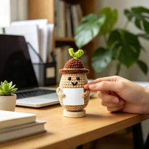Handmade Crocheted Potato Ornament, Knitted Potato Decor, Home Decoration, Desktop Accent Piece, Single Pack, Crafted in China