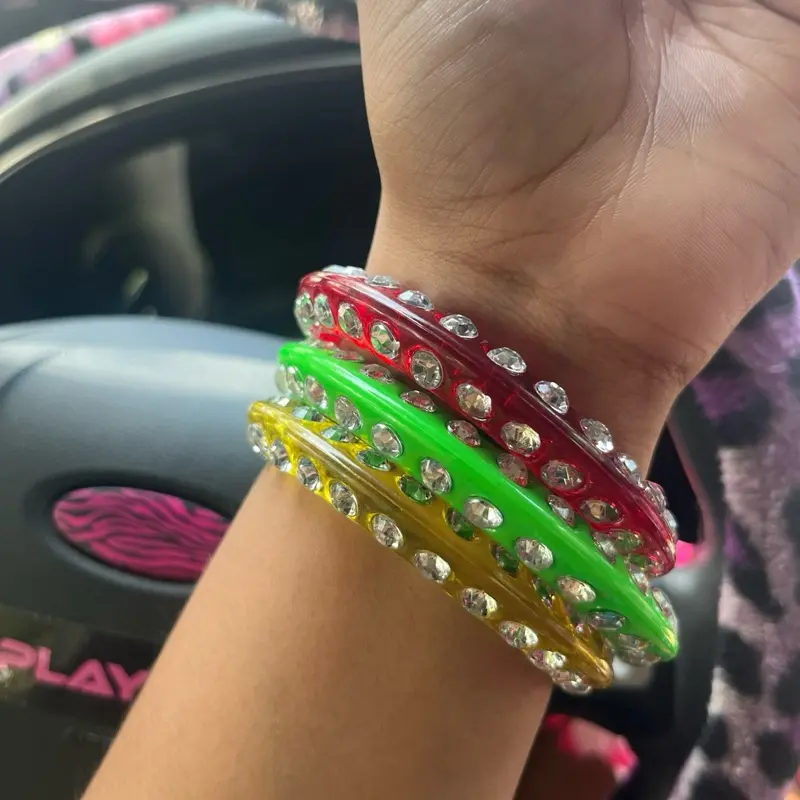 Y2K Bangle Bracelet Bundle Set | early 2000s | Mcbling trashy Y2K aesthetic | vintage accessories | READ DESCRIPTION