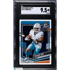 2023 Donruss Optic Tyreek Hill #119 SGC 9.5