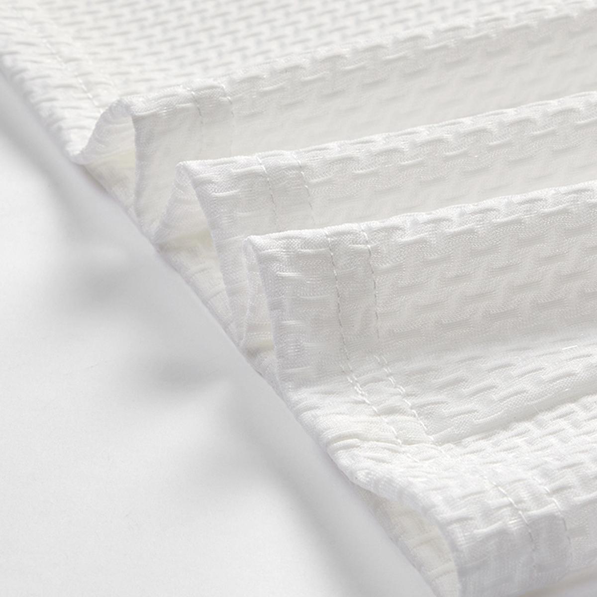 Men's stylish buttoned golf shirt, casual and breathable, designed for tall men