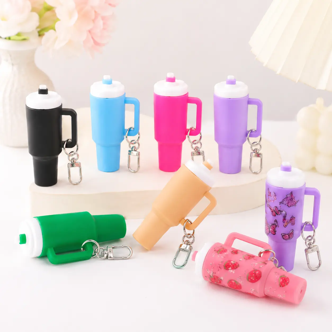 20pcs high-end trendy fashion Mini Tumbler Cup Keychains and 20pcs Various Cartoon Stickers