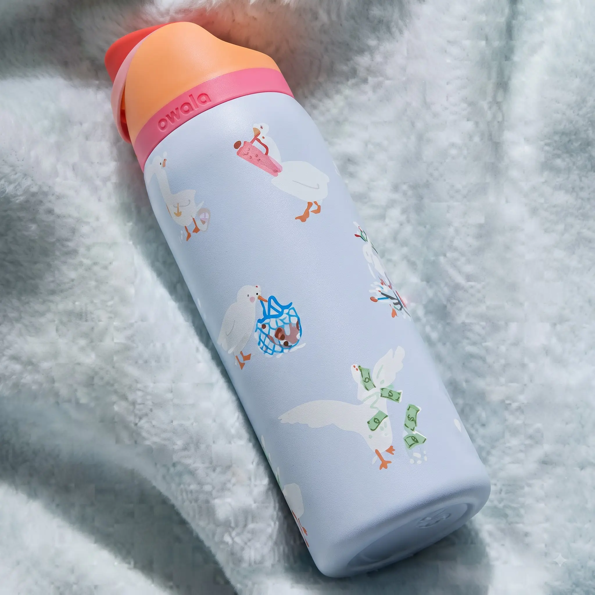 Owala FreeSip 32 oz Insulated Stainless Steel Water Bottle with Locking Push-Button Lid and Carry Loop, Goose Feathers Design