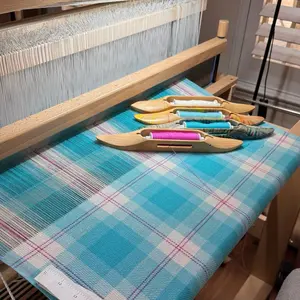 Cashmere Tiffany Scarf - Soft and Cozy, Perfect for Layering