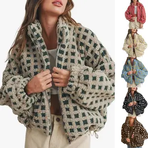 SCUSTY Women Winter Fleece Jacket Plaid Fleece Warm Coat Long-sleeve Zippered Sherpa Jacket with Pockets