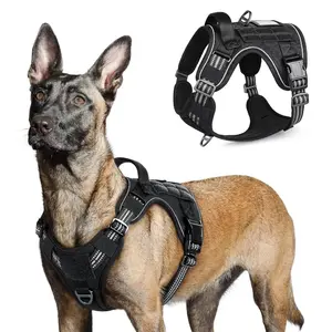 Tactical dog harness for large dogs, no-pull military-style vest, equipped with handle and Molle system, easy to control during training and walking, adjustable reflective strap, outdoor dog harness